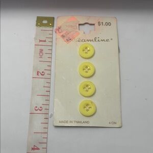 VTG Streamline Yellow Sewing Buttons